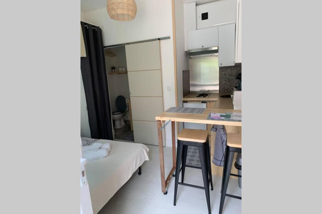 Charmant Petit Studio En Centre Ville Бастия Экстерьер фото